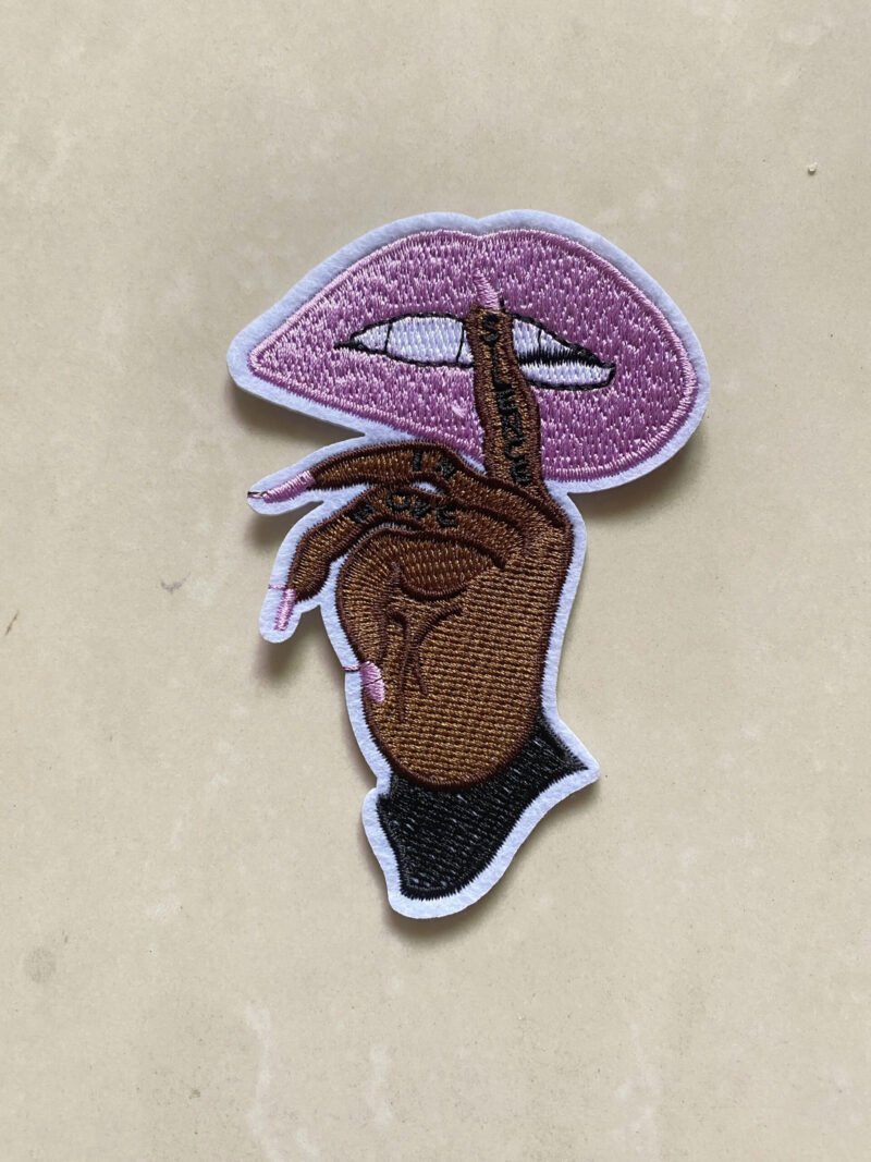 Personalized finger and mouth embroidery patch clothing accessories DIY ironing decoration embroidery mouth patch